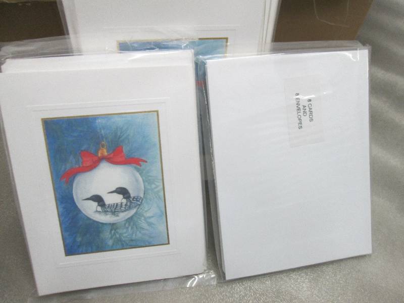 lot 291 image: Lot of 8 pkgs of 8 Loon Holiday Not...