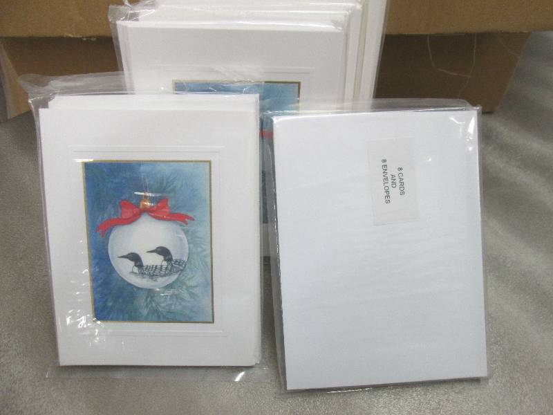 lot 293 image: Lot of 8 pkgs of 8 Loon Holiday Not...