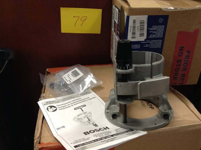 lot 79 image: Bosch Table Base for 161718 Series Routers open box never used