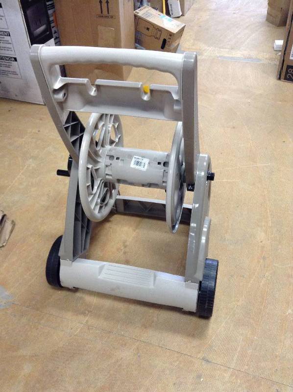 lot 5 image: 175 ft Hose Reel Mobile Cart - missing handle