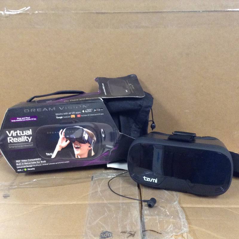 lot 45 image: Dream Vision  Pro Virtual Reality Smartphone Headset - Black