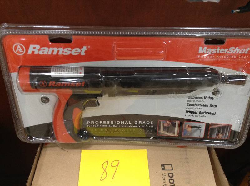 lot 89 image: Ramset MasterShot 0.22 Caliber Powder Actuated Tool