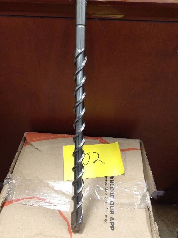 lot 102 image: Bosch HC4051 1 x 21 Spline Speed-X Rotary Hammer Bit