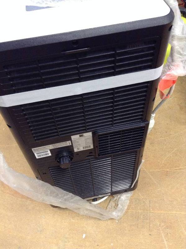 lot 120 image: Kenmore 8,000 BTU Portable Air Conditioner in like New working conditions
