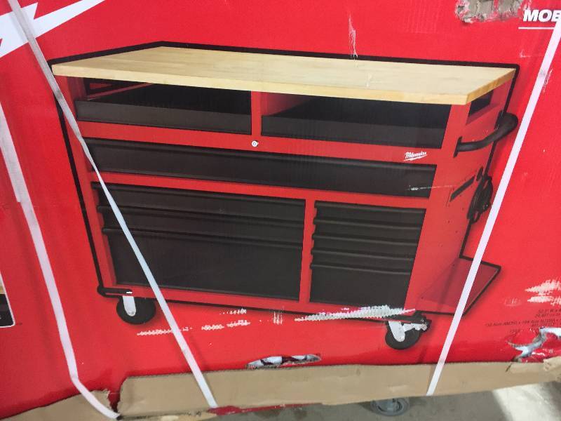 lot 136 image: Milwaukee 46 in. 8-Drawer Rolling Steel Storage Cabinet, Red and Black open box never used