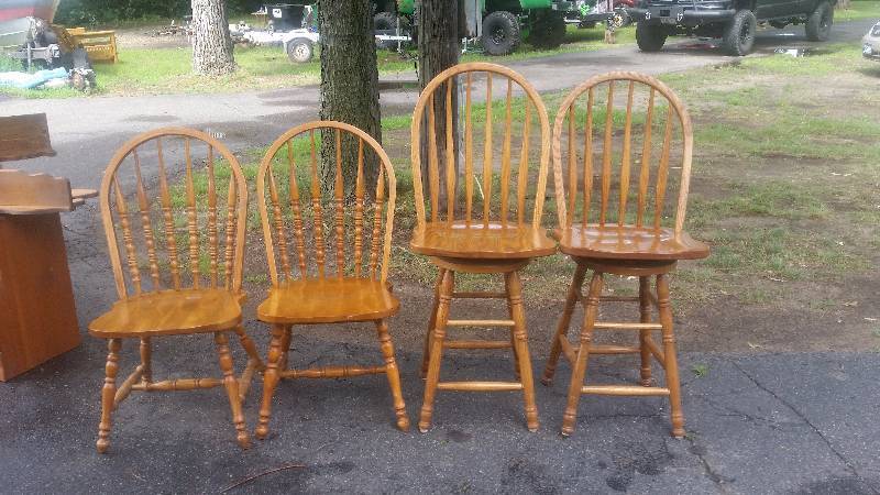 lot 43 image: Pair Of Bow Back Chairs & Pair Of Bow Bar Height Chairs