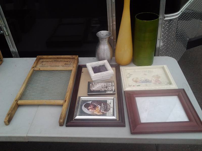 lot 19 image: Vintage Glass Washboard, Assorted Pictures, Frames, Decorative Vases