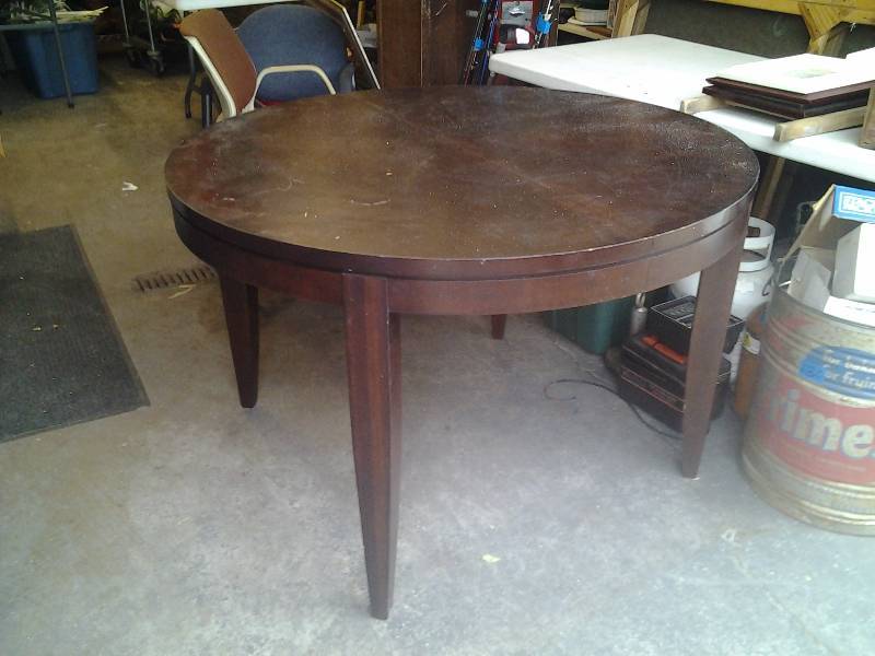 lot 27 image: 48 Inch Round Wood Table