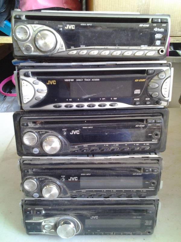 lot 66 image: 5-JVC Car Stereos
