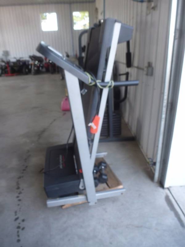 lot 11 image: Pro Form Tread mill