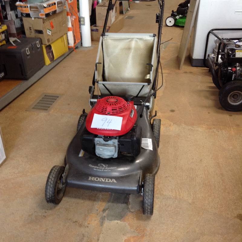Honda Motors Walk Behind Harmony II Gas Lawn Mower