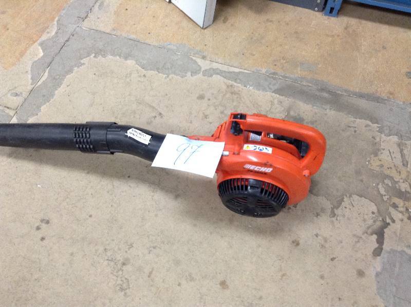 Echo 165 MPH 391 CFM 25.4cc Low Noise Handheld Gas Leaf Blower