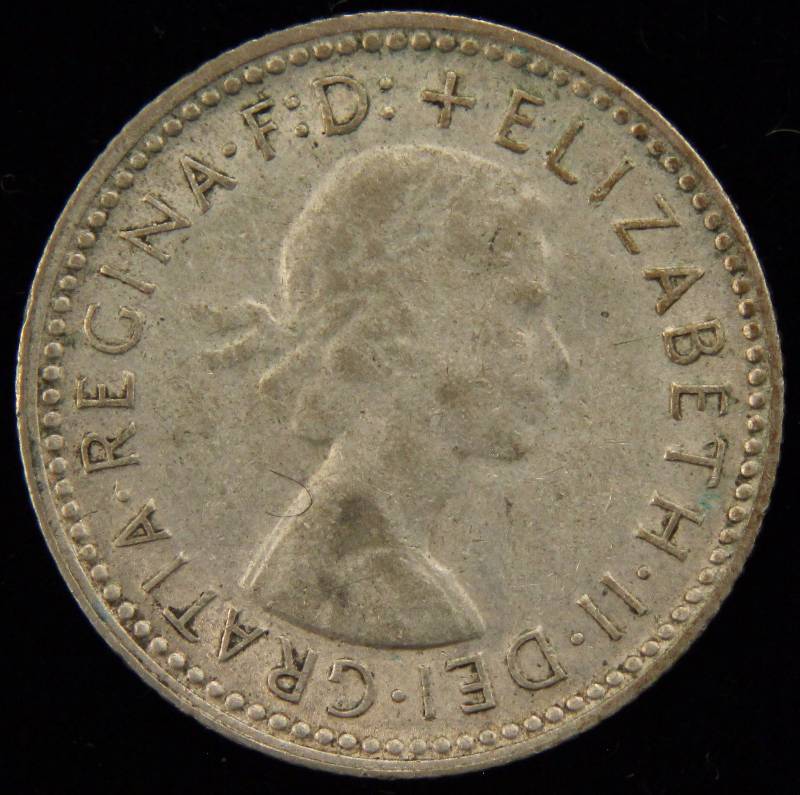 1961 AUSTRALIA SILVER 6 PENCE VF (2.83 GRAMS-50% SILVER)