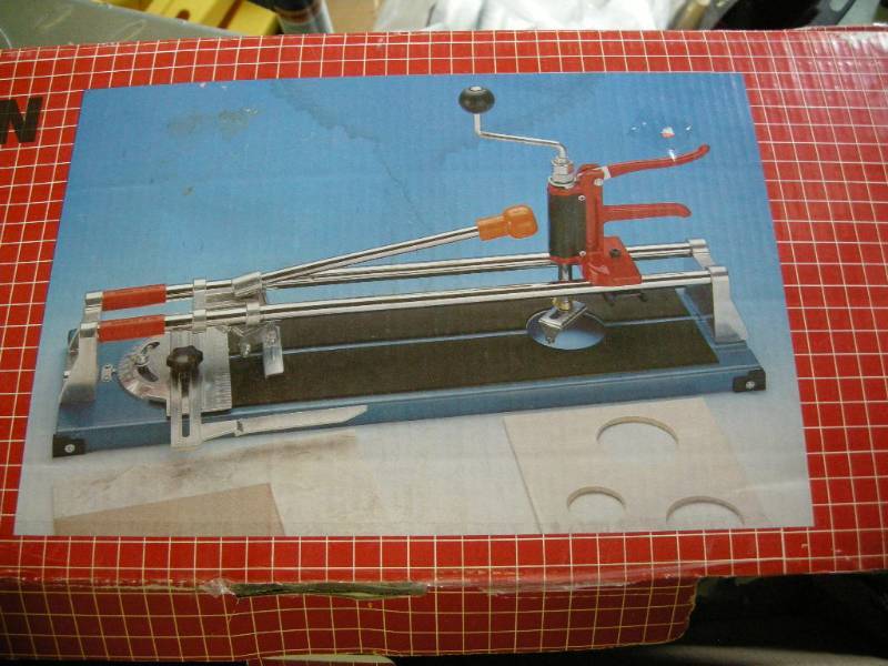 lot 12 image: 3-in-1 Tile Cutter