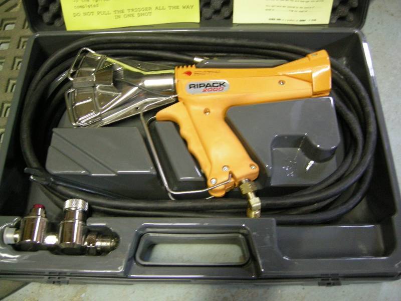lot 24 image: Ripack Propane Heatshrink Gun