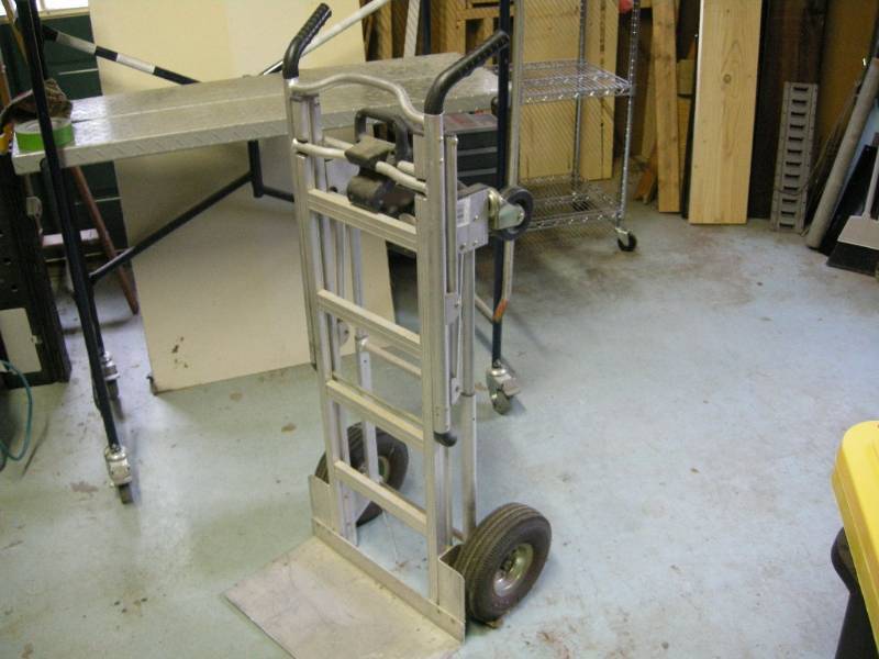 lot 34 image: 3-in-1 Hand TruckDollie
