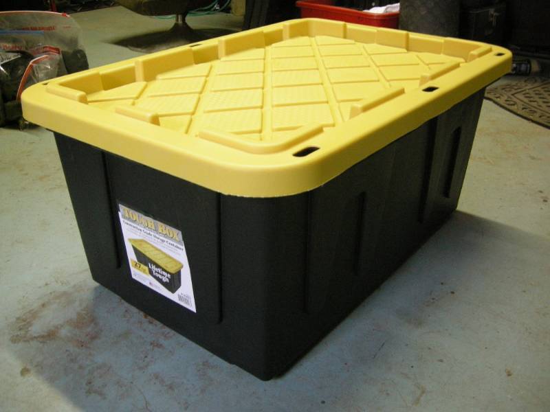 lot 39 image: Tough Box Tote