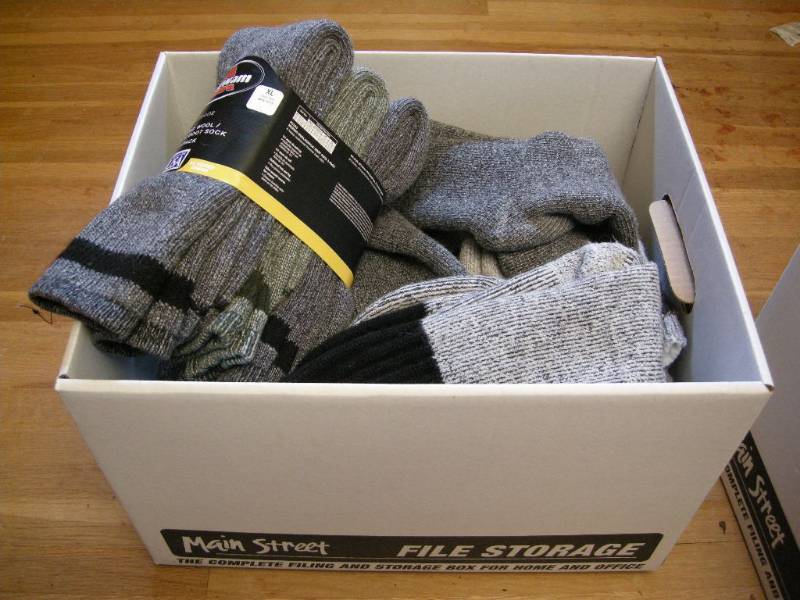 lot 67 image: Mens Winter Socks