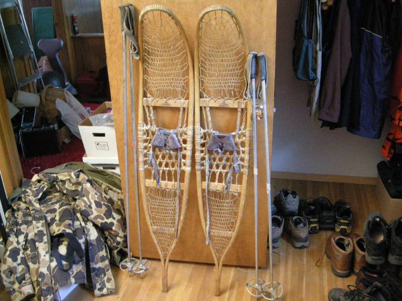 lot 86 image: Vintage U.S. C.A.Lund Snowshoes