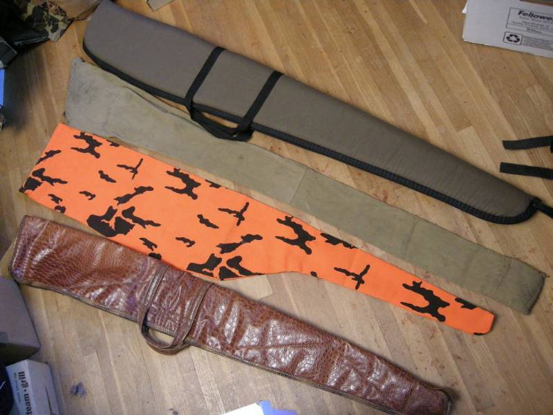 lot 94 image: Misc Gun Cases