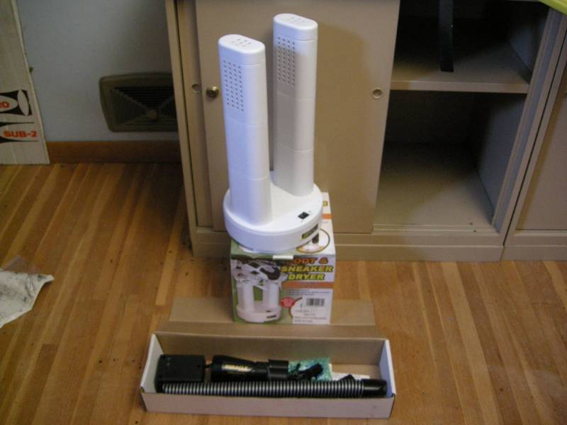lot 105 image: 2 Boot-Glove Dryers
