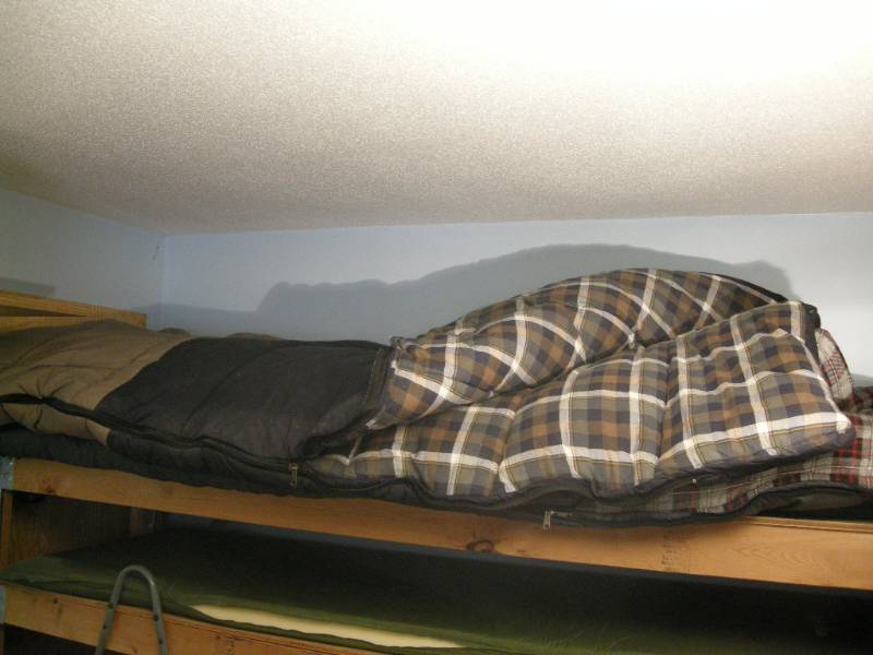 lot 108 image: 2 Sleeping Bags