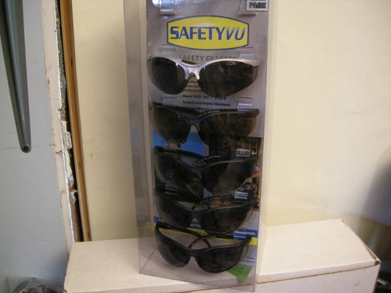 lot 115 image: 9 Pair SafetyVu Glasses
