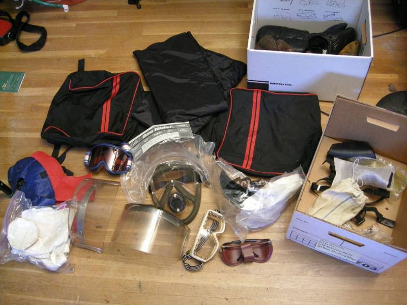 lot 117 image: Snowmobile Goggles and Accessories