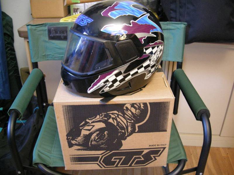 lot 118 image: GTS Snowmobile Helmet