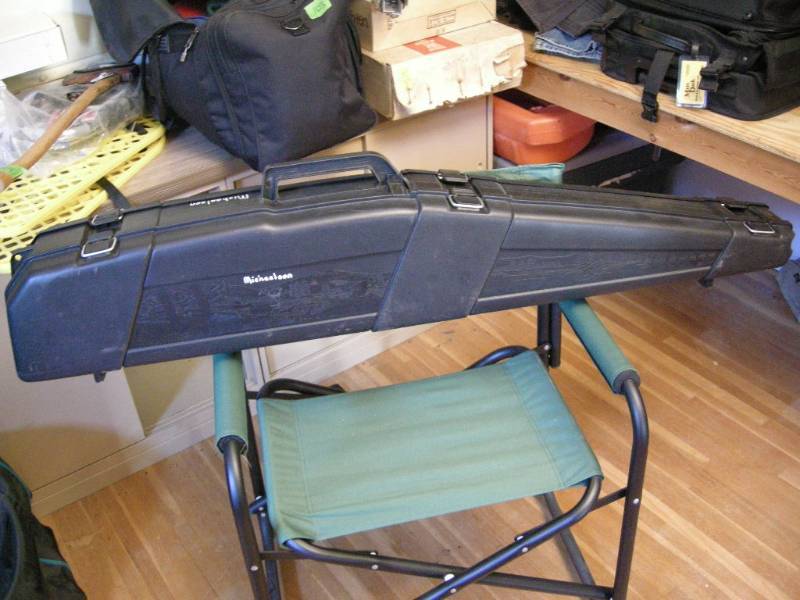 lot 122 image: Field Locker 2 Place Hard Gun Case