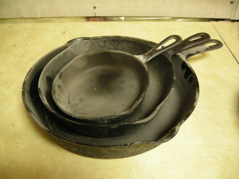 lot 151 image: Cast Iron Pans