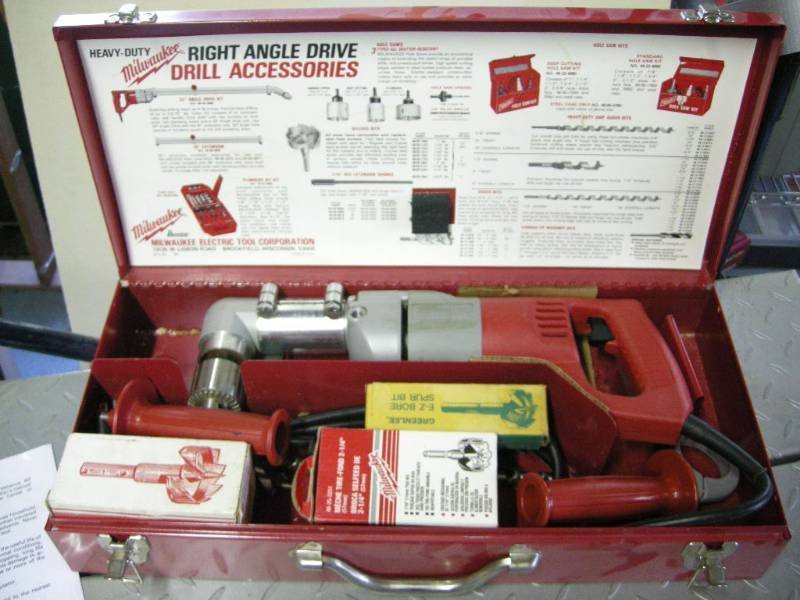 lot 183 image: Milwaukee Heavy Duty Right Angle Drill