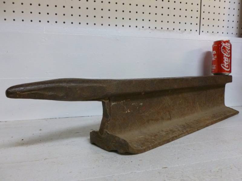 lot 18 image: Railroad Track Anvil