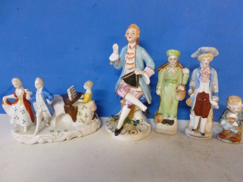 lot 63 image: Vintage Porcelain Figurines
