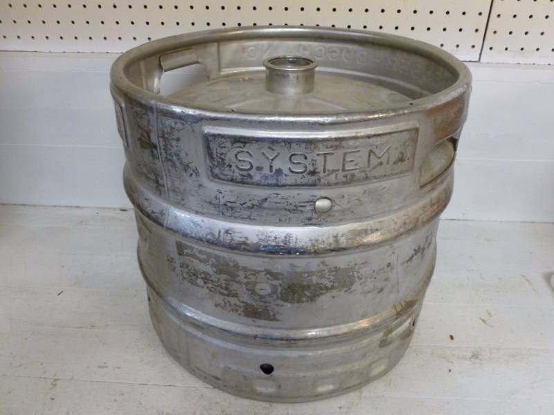 lot 133 image: Beer Keg