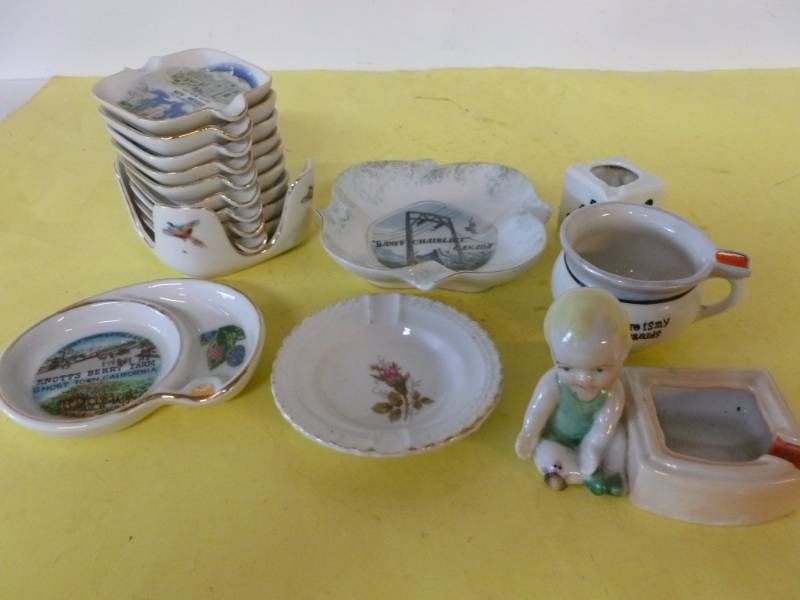 lot 145 image: Vintage Ashtrays