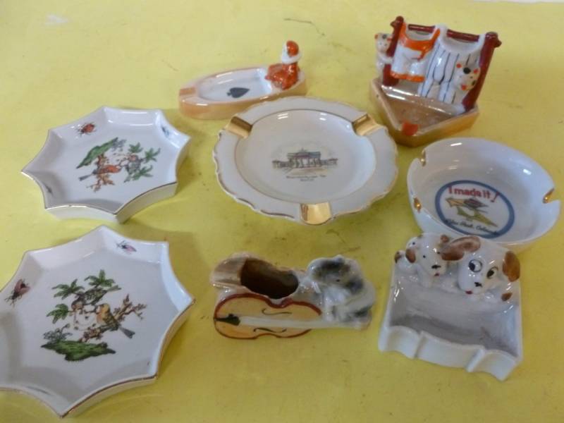lot 147 image: Vintage Ashtrays