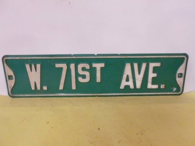 lot 211 image: Vintage Sign