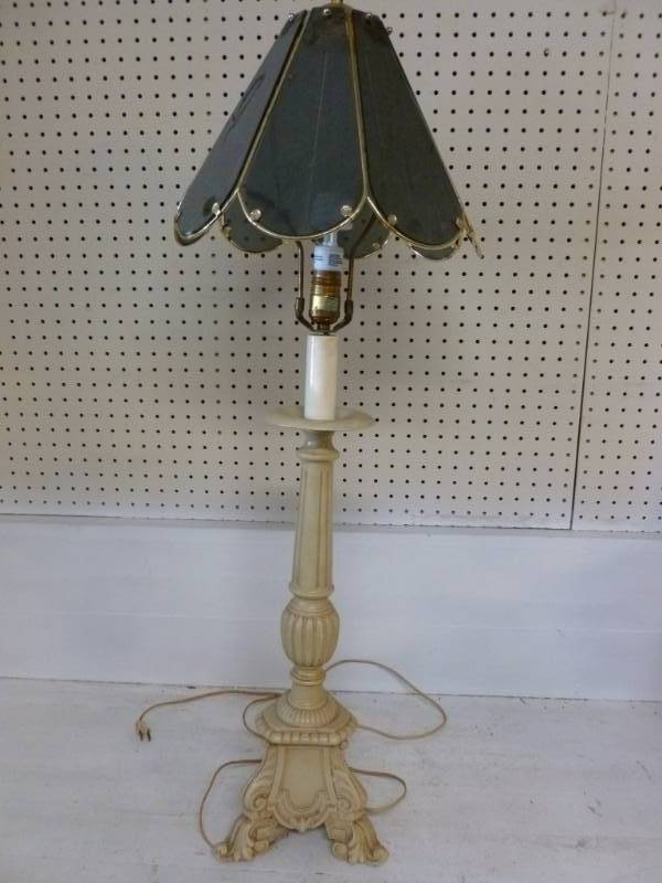 lot 237 image: Lamp