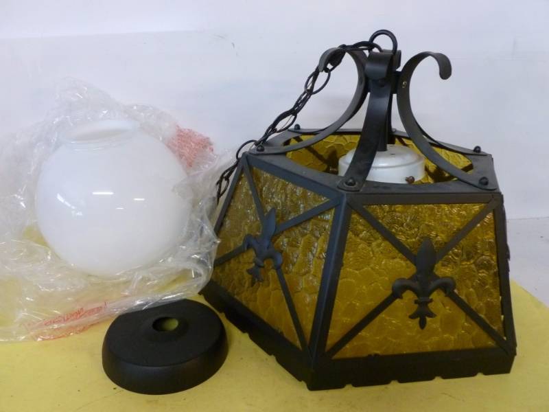 lot 242 image: Hanging Light
