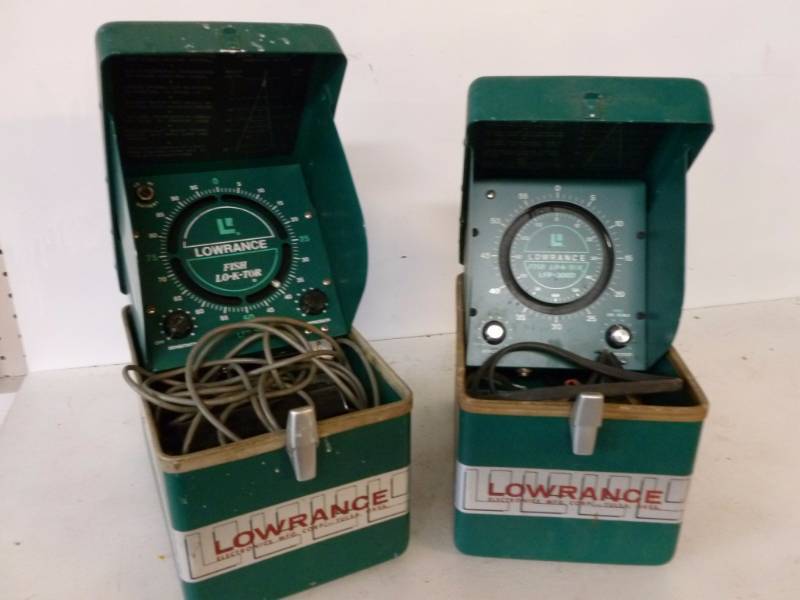 lot 291 image: Vintage Fish Locators