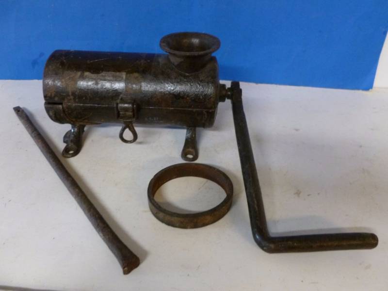 lot 312 image: Antique Sausage Stuffer