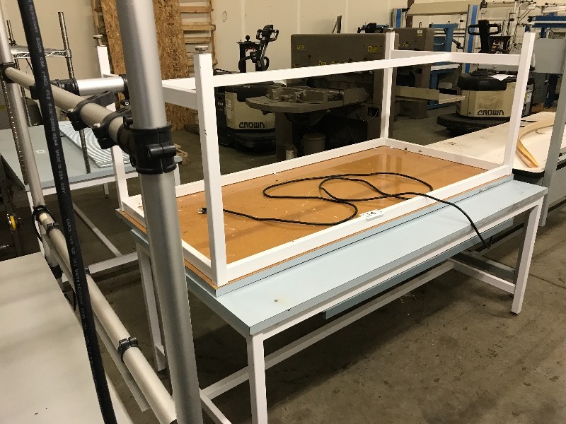 2 Work Tables