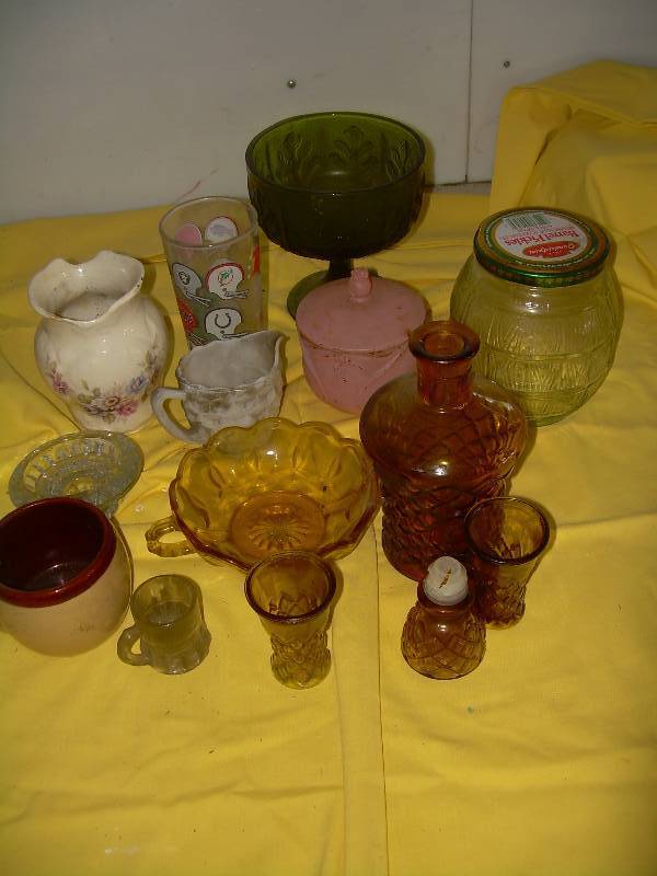 VINTAGE GLASSWEAR