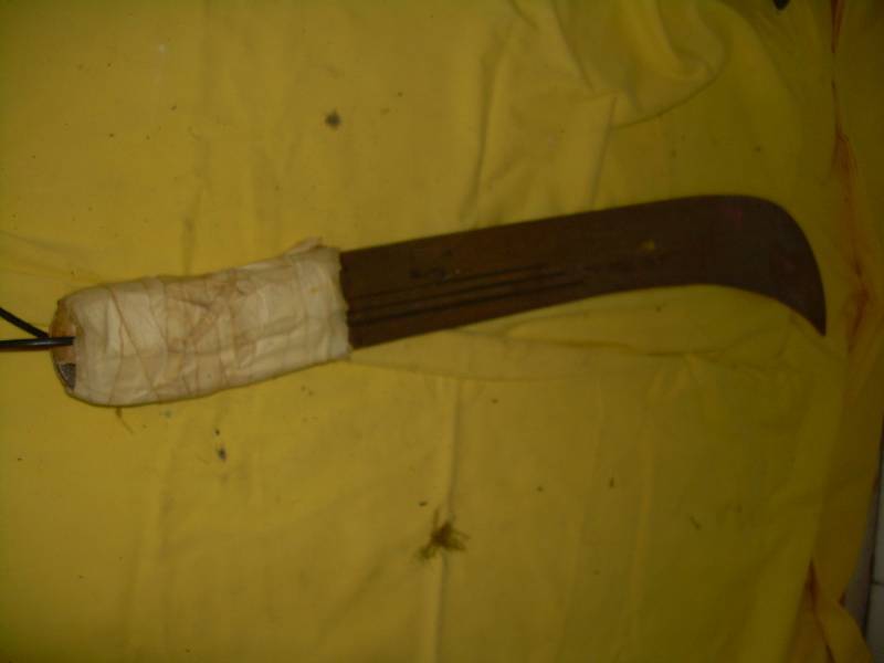 ANTIQUE MACHETTE
