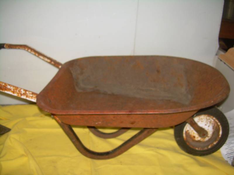 ANTIQUE CHILDS WHEEL BARROW