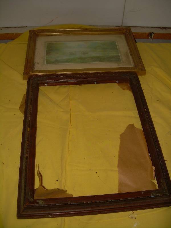 2 VINTAGE FRAMES