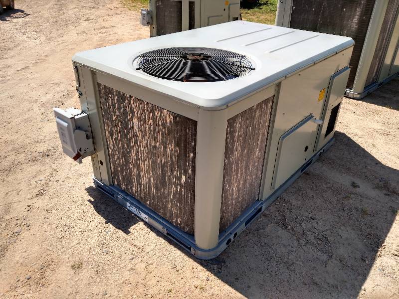 lot 8 image: Trane 4 Ton Rooftop Unit, 120,000 B...