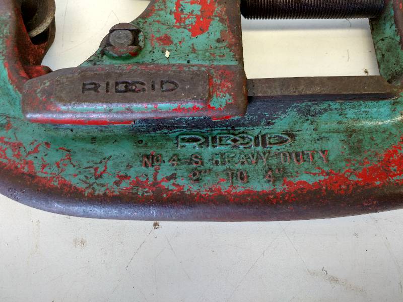 lot 44 image: Ridgid No. 54-S Heavy Duty Pipe Cut...