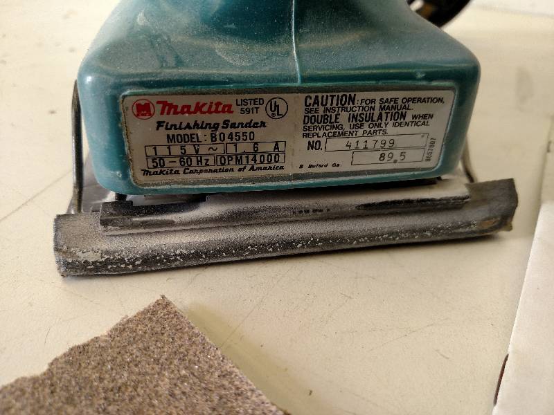 lot 75 image: Makita Palm Sander